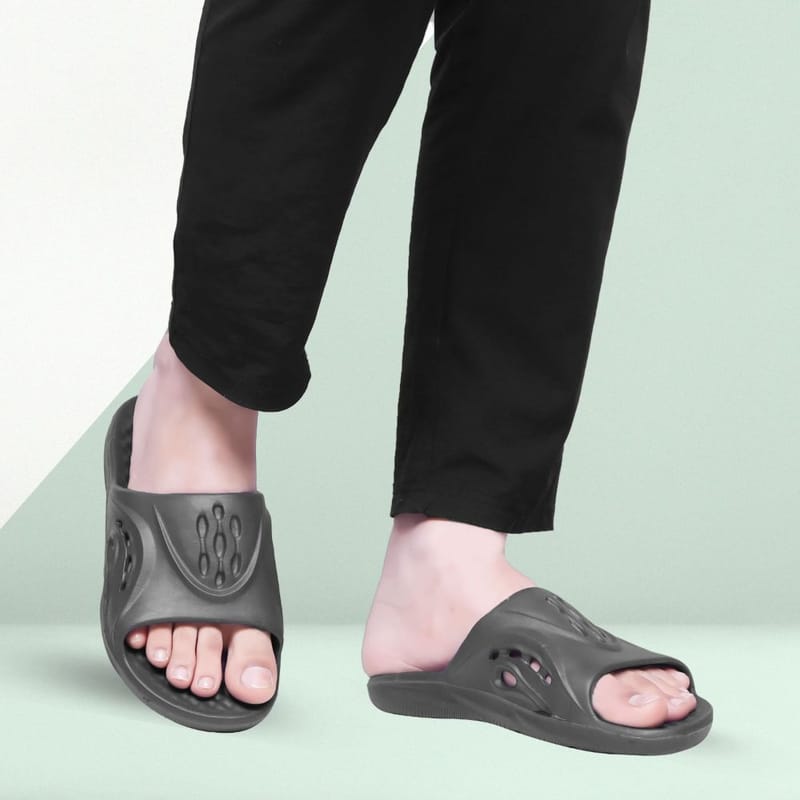 Richale Stylist Grey Slider For Men