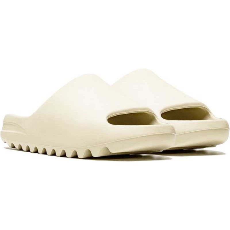 Richale Stylist Off White Slipper For Men