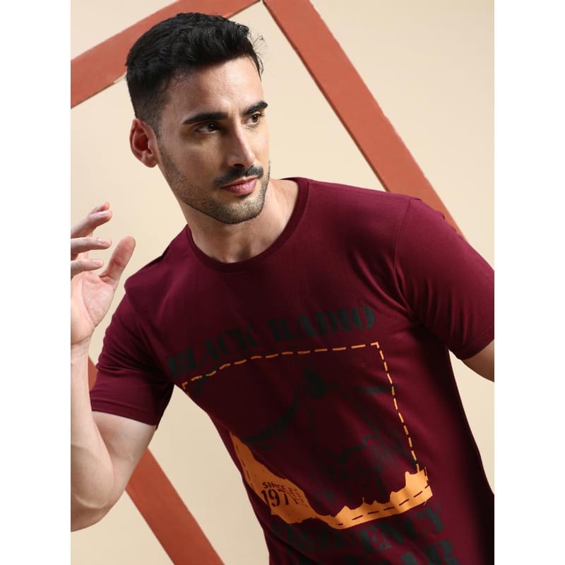 BLACK RADIO Mens Round neck Short Sleeve Graphic Printed Maroon T-Shirt