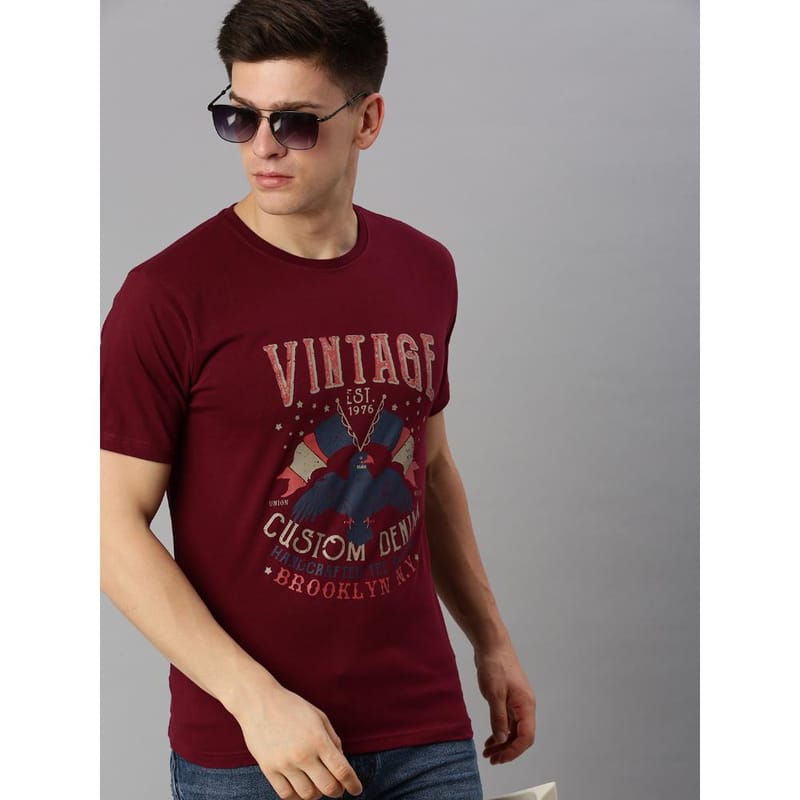 BLACK RADIO Mens Round neck Short Sleeve Graphic Printed Maroon T-Shirt