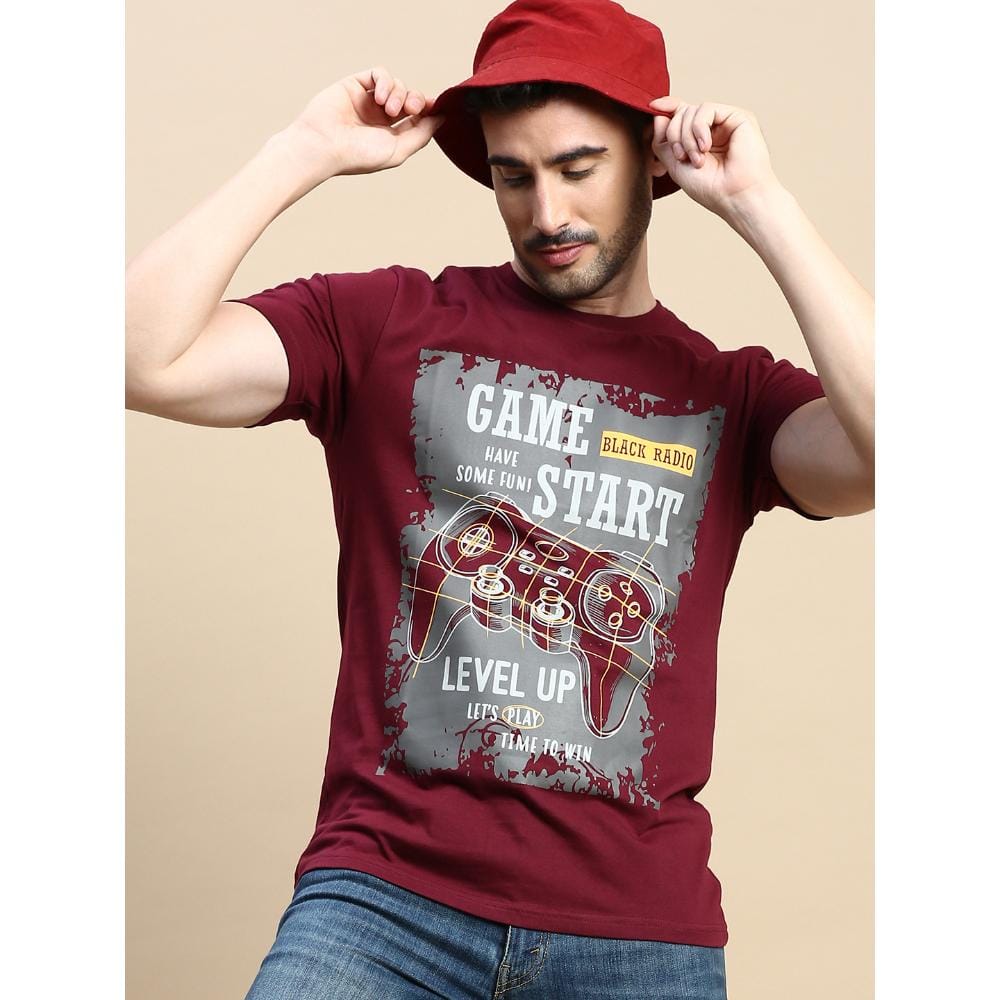 BLACK RADIO Mens Round neck Short Sleeve Graphic Printed Maroon T-Shirt