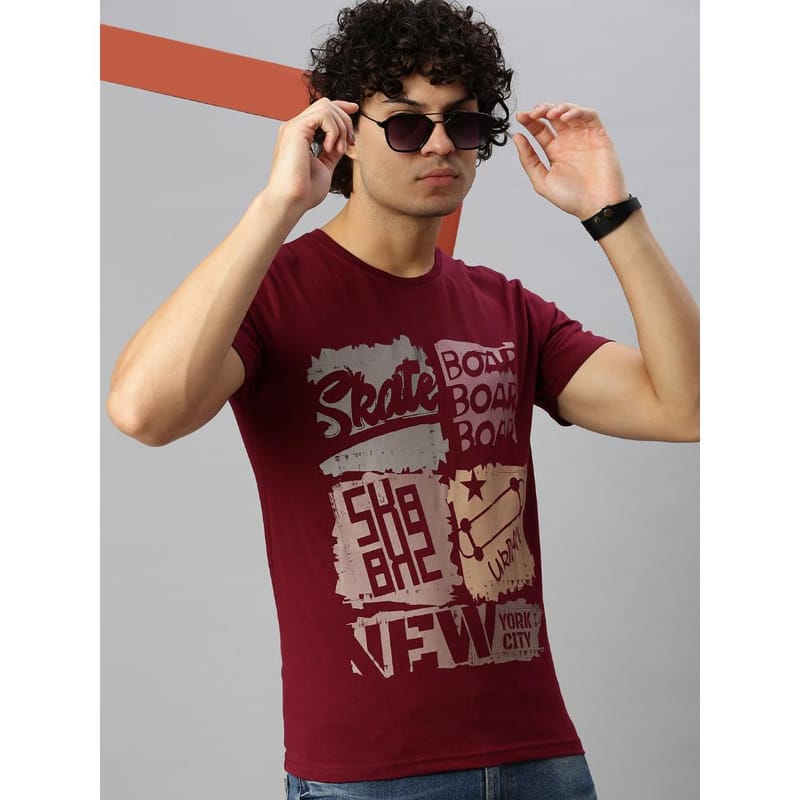 BLACK RADIO Mens Round neck Short Sleeve Graphic Printed Maroon T-Shirt