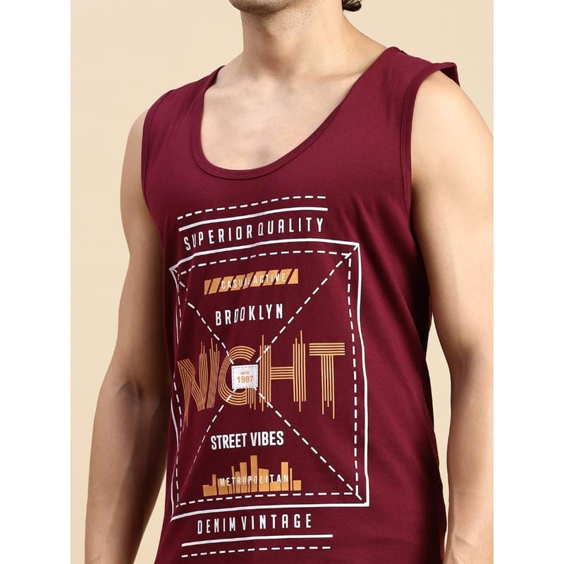 BLACK RADIO Mens Scoop Neck Sleeveless Graphic Printed Maroon T-Shirt