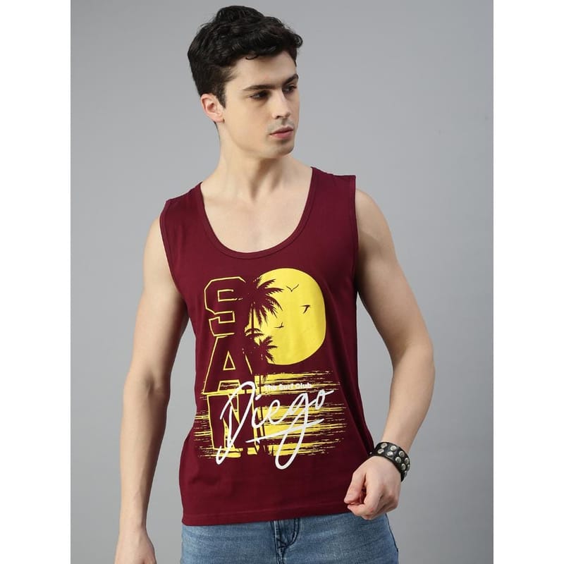 BLACK RADIO Mens Scoop Neck Sleeveless Graphic Printed Maroon T-Shirt