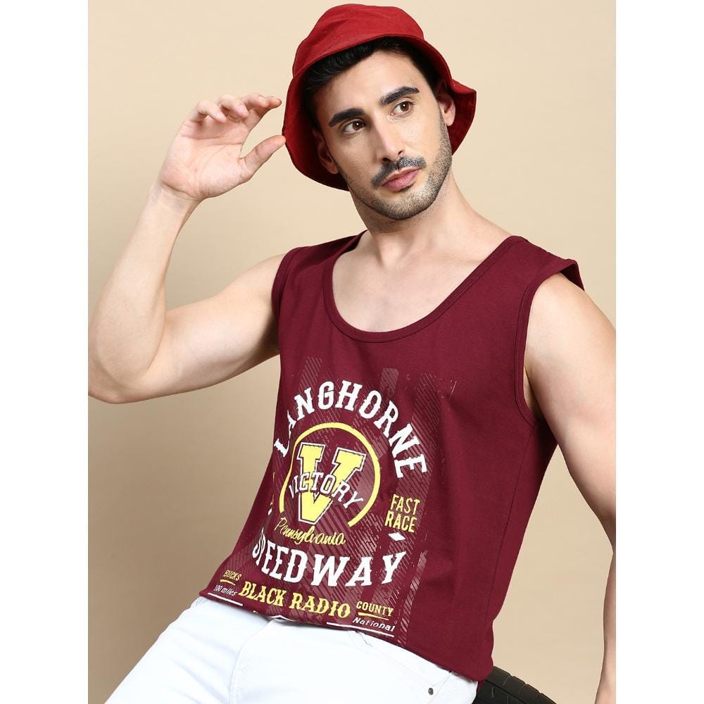 BLACK RADIO Mens Scoop Neck Sleeveless Graphic Printed Maroon T-Shirt