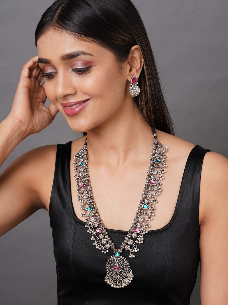 Binni's Wardrobe  Silver plated oxidised German silver necklace