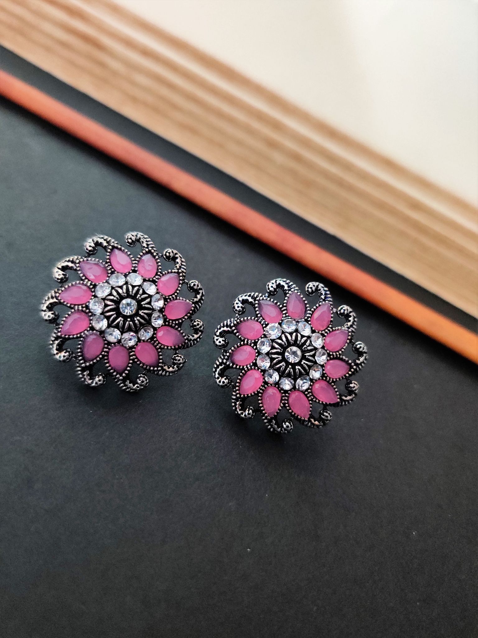 Binni's Wardrobe silver toned Pink stone studs