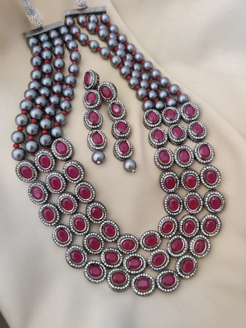 Binni's Wardrobe  Red stone long jewellery set