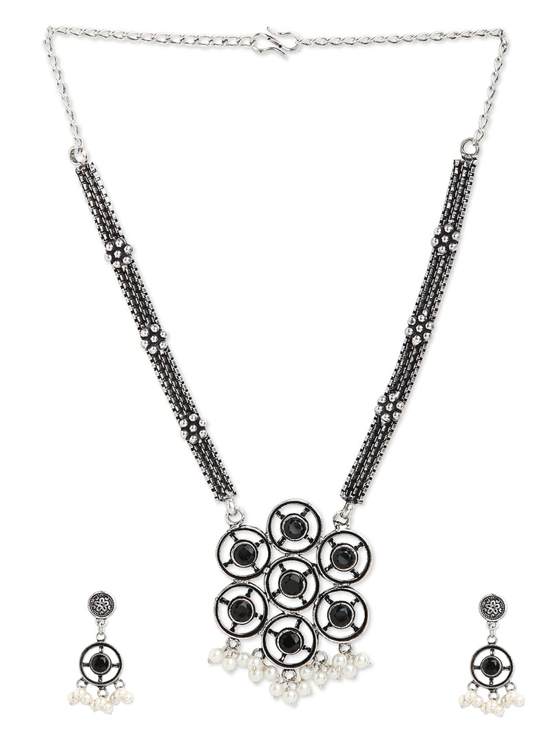 Binni's Wardrobe German silver geometric circle necklace