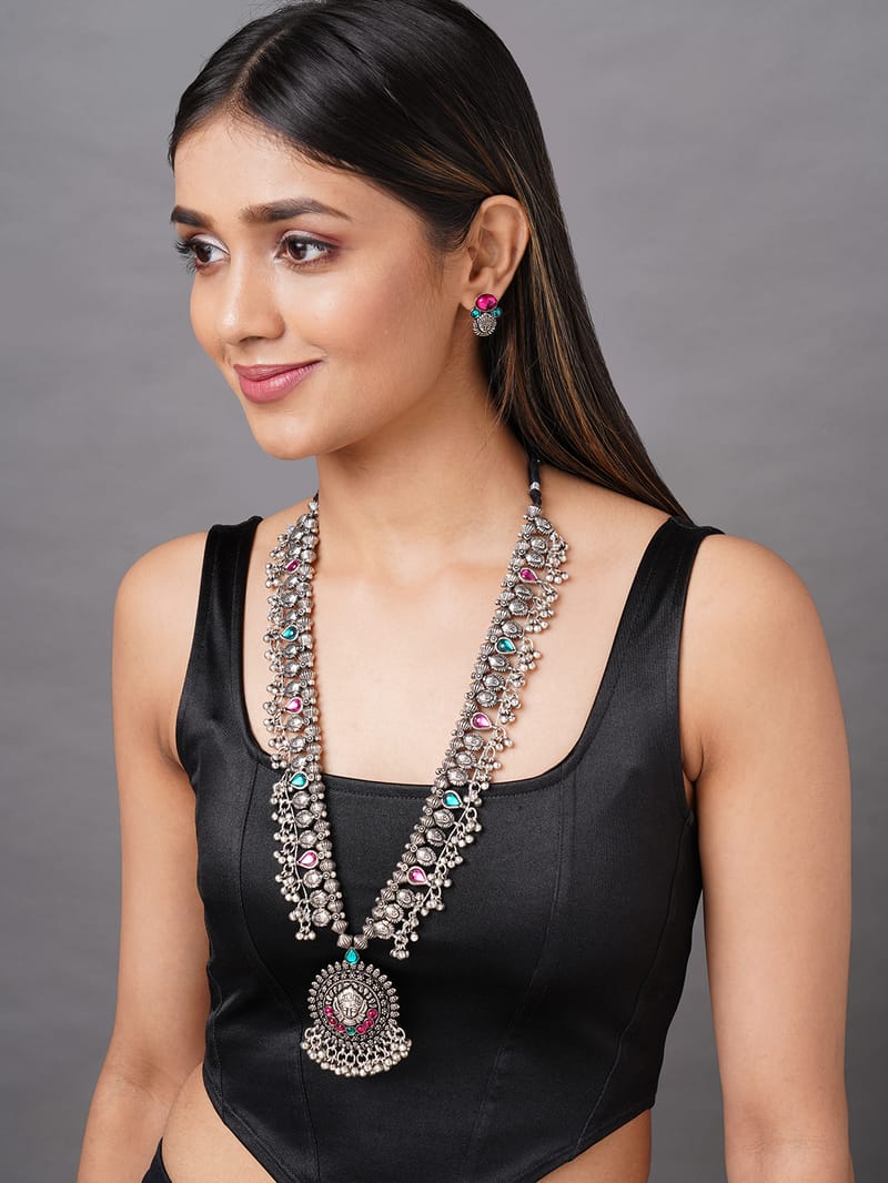 Binni's Wardrobe Binnis wardrobre silver plated kolapuri Studded necklace