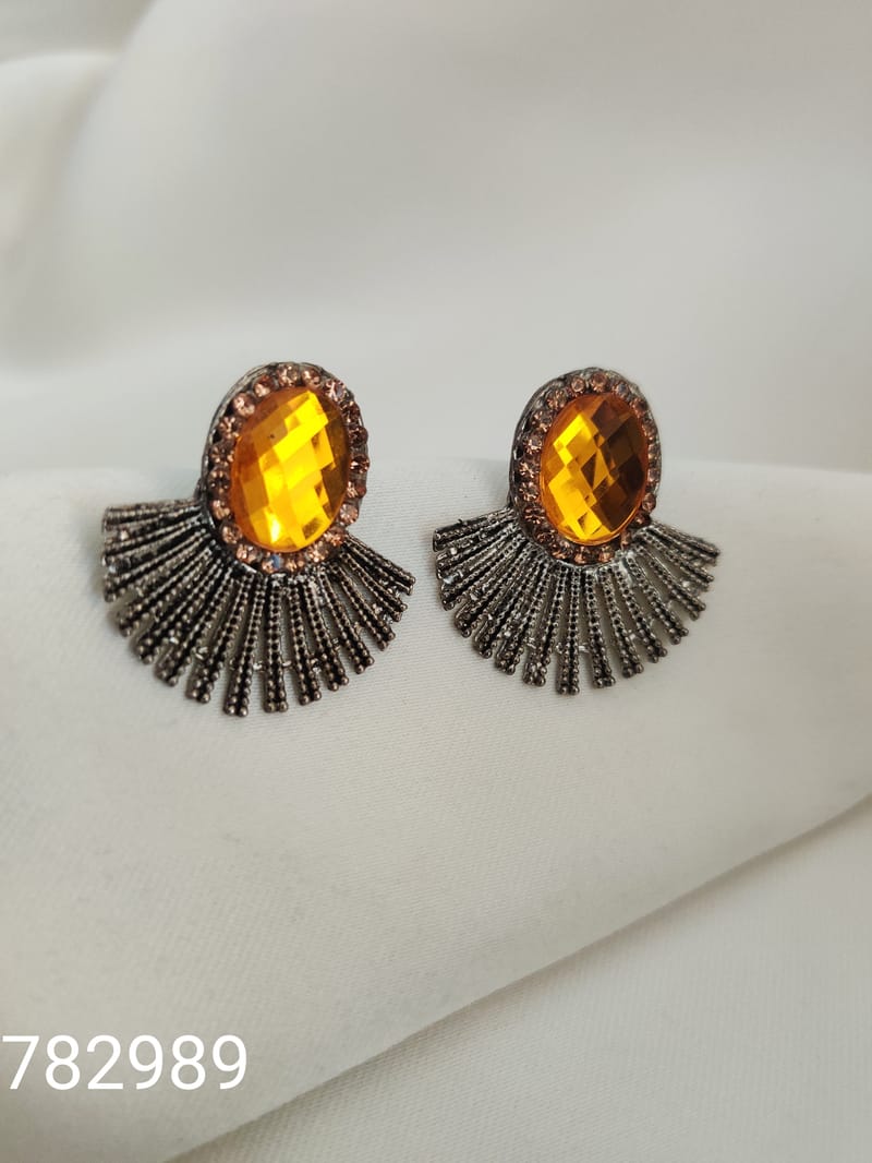 Binni's Wardrobe Silver toned orange stone stud .