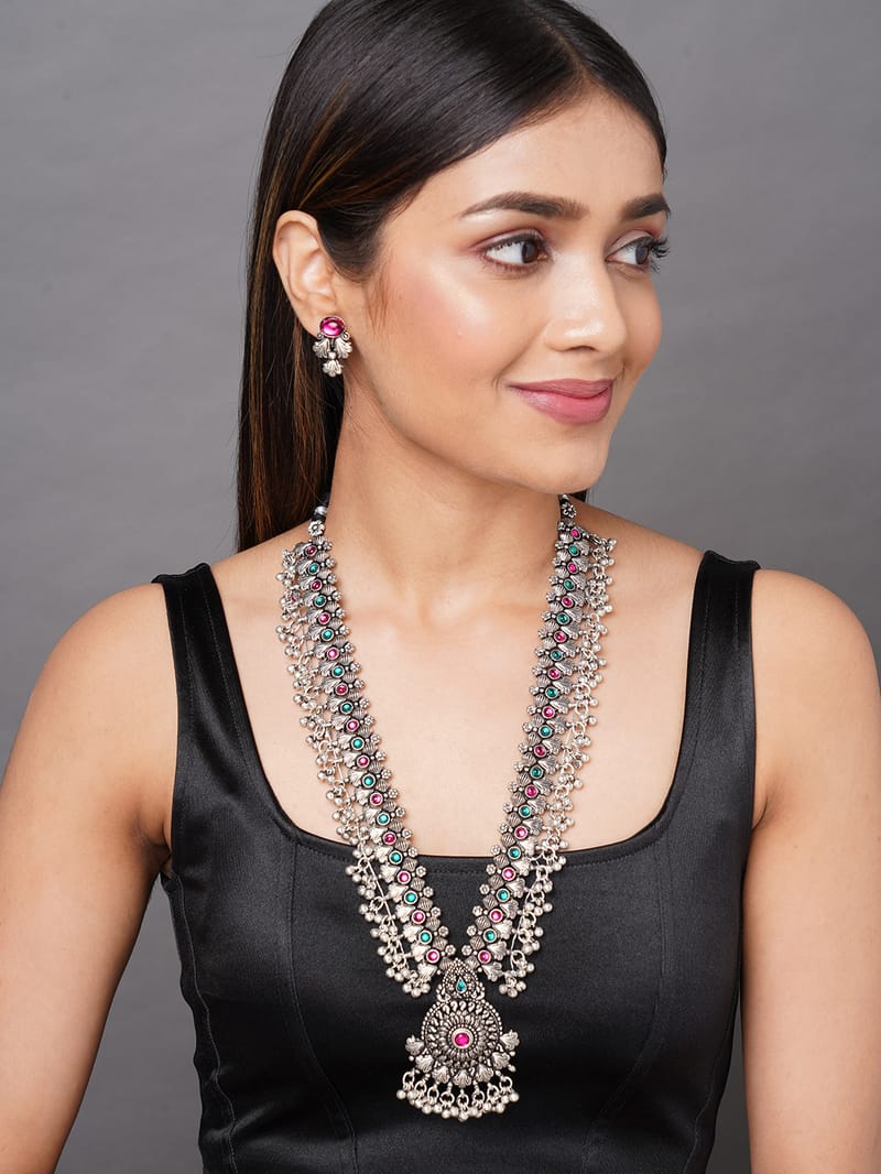 Binni's Wardrobe  oxidised silver studded necklace