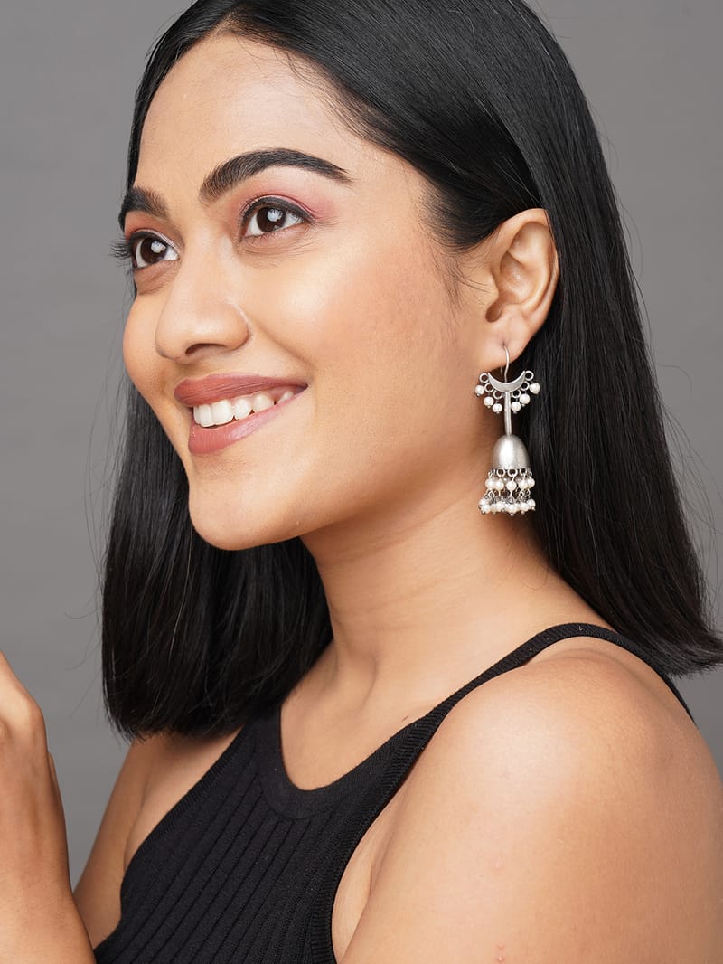 Binni's Wardrobe Silver stoned contemprary drop earring