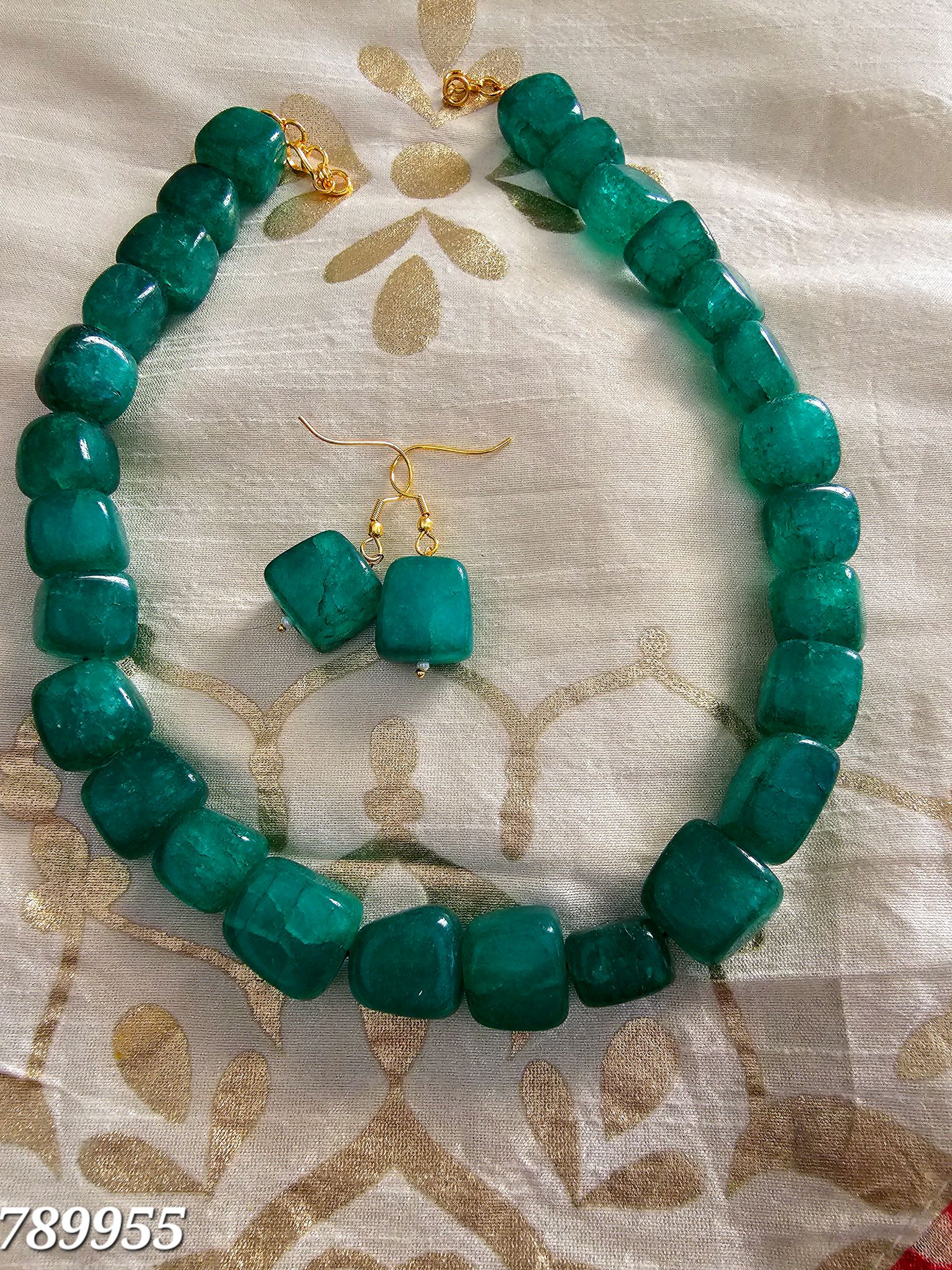 Binni's Wardrobe  Green beaded necklace set